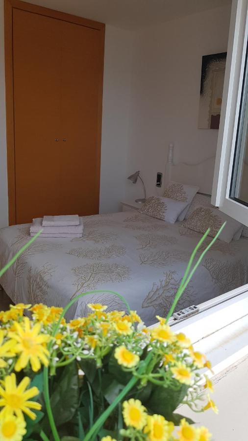 Vistas Al Mar 2 Apartment Оропеса дел Мар Екстериор снимка