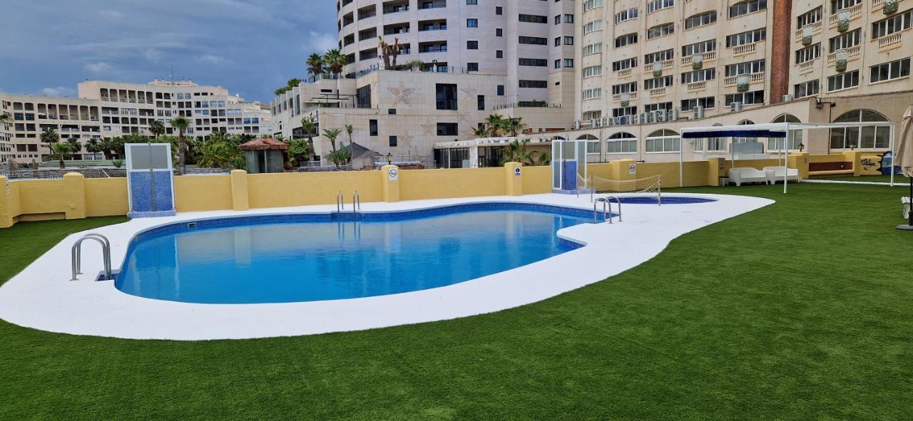 Vistas Al Mar 2 Apartment Оропеса дел Мар Екстериор снимка